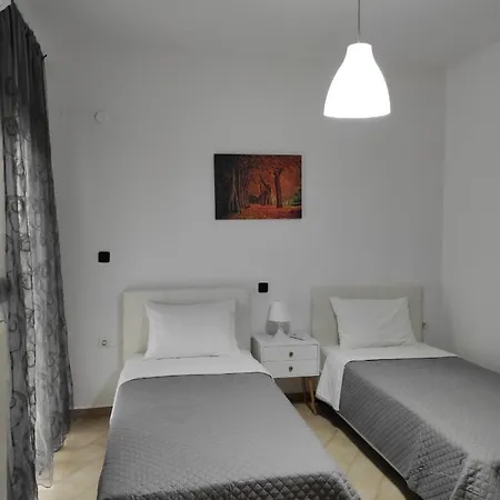 Elenas Apartments Plataria Exterior photo