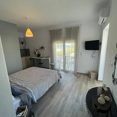 Elenas Apartments Plataria Exterior photo