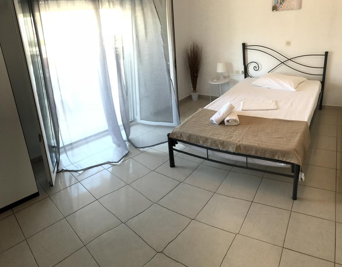 Apartment Elenas *